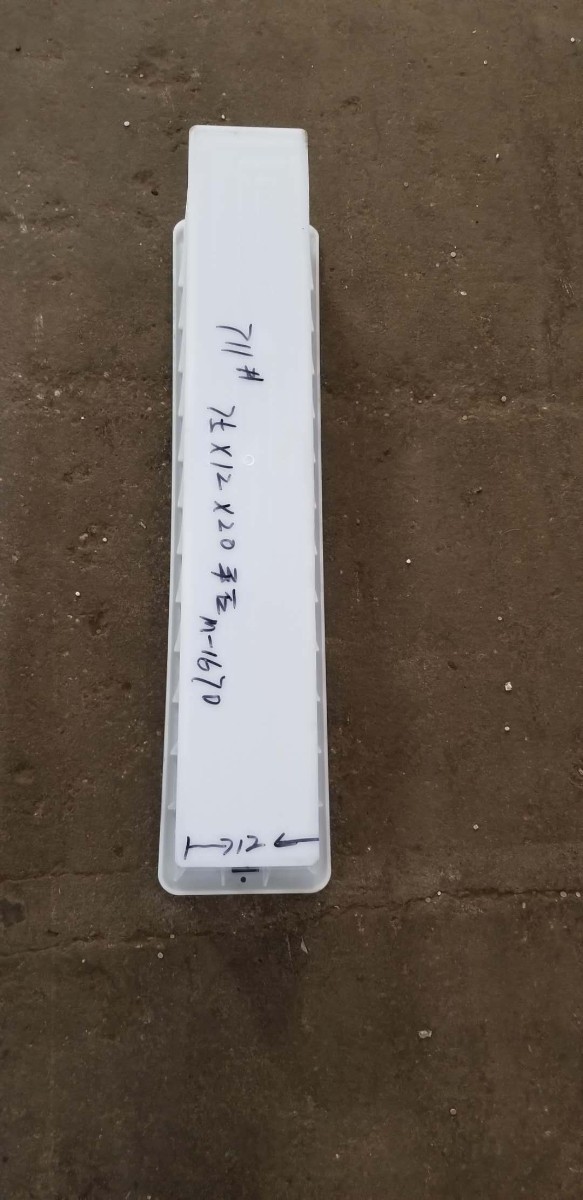 路邊石塑料模具-長沙塑料模具