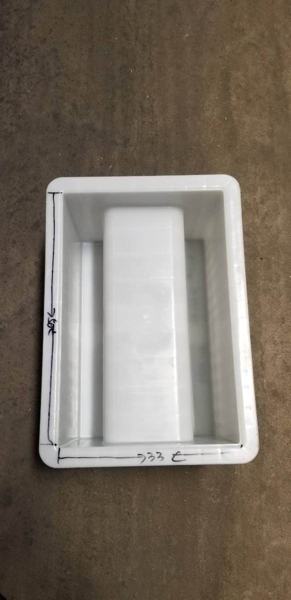 河南U型溝塑料模具-長沙塑料模具
